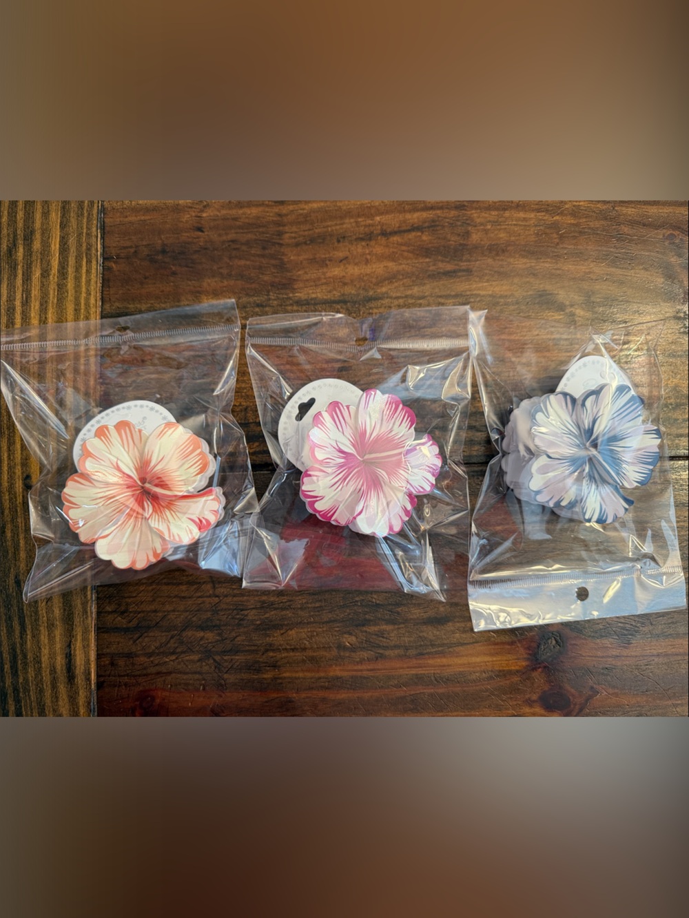 Pretty Floral Hibiscus Hair Clips/Claws: Variety Available (OS)